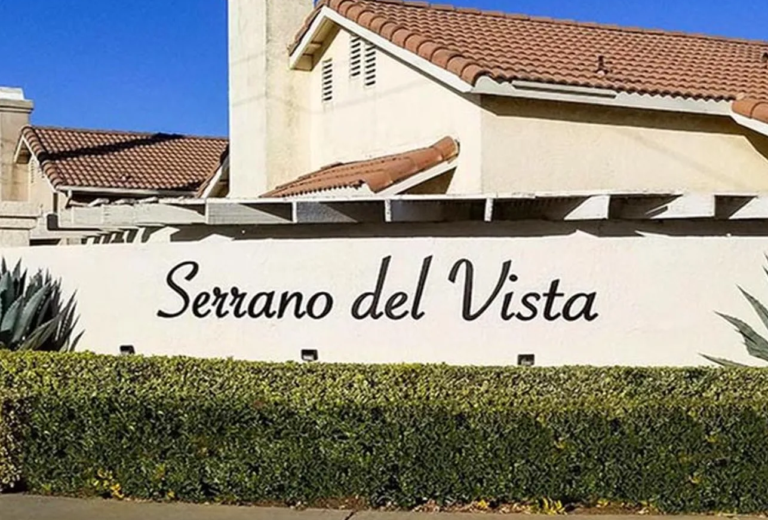 Serrano Del Vista entrance sign — gated 55+ community in Banning, CA