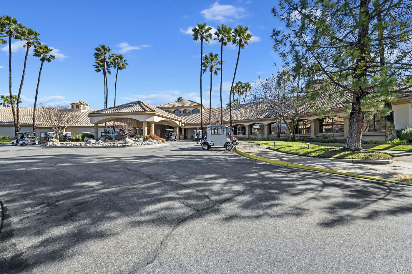 Main clubhouse at Sun Lakes Country Club in Banning