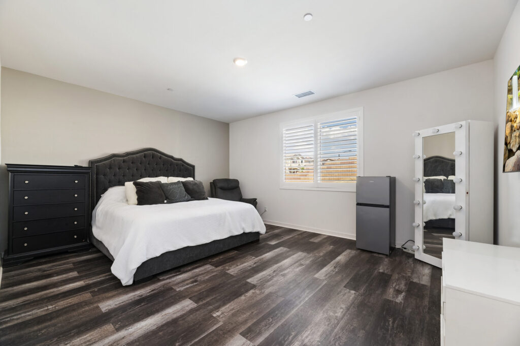 Primary bedroom