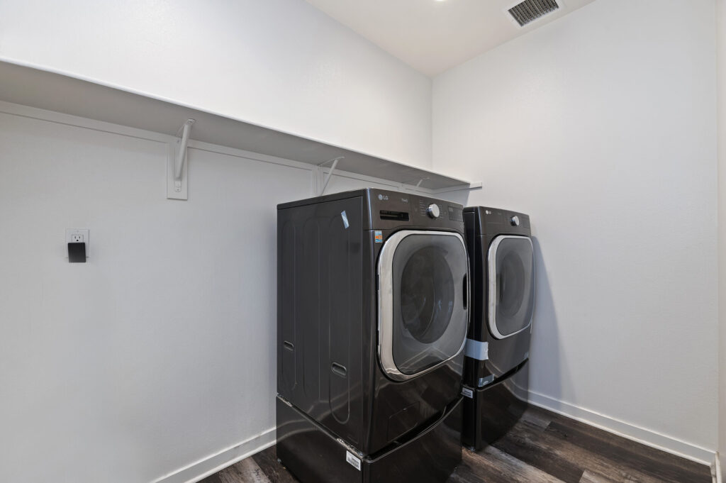 Indoor laundry room