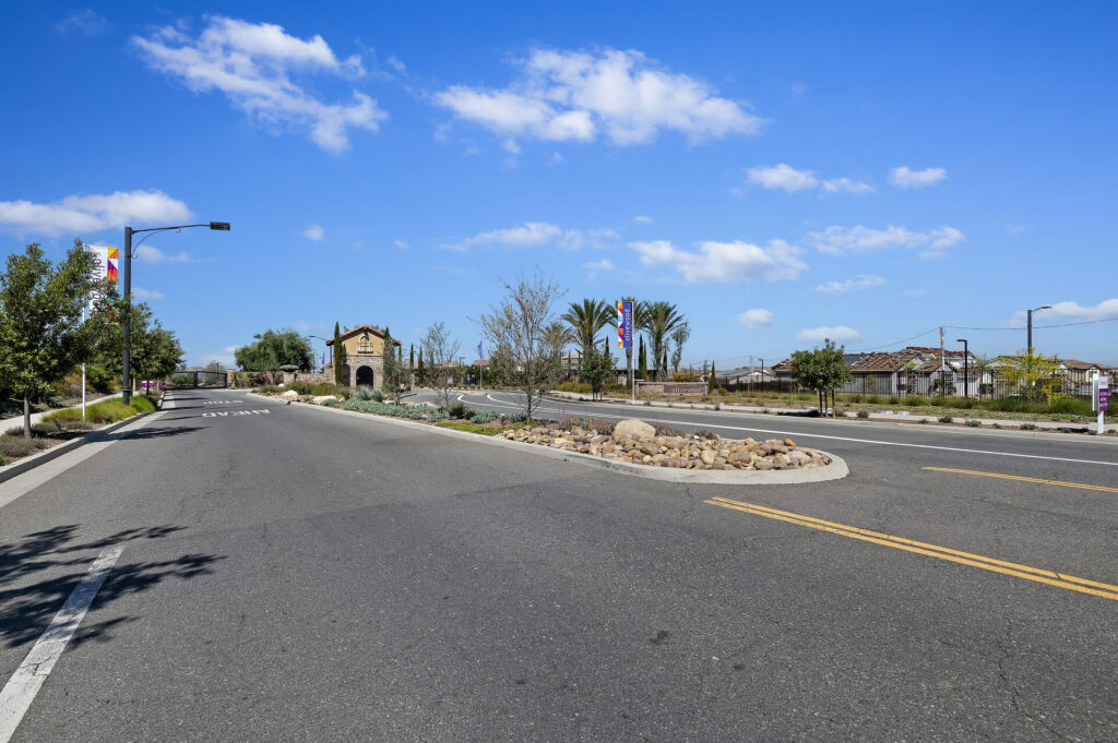 Community entry monument | Olivewood, Beaumont