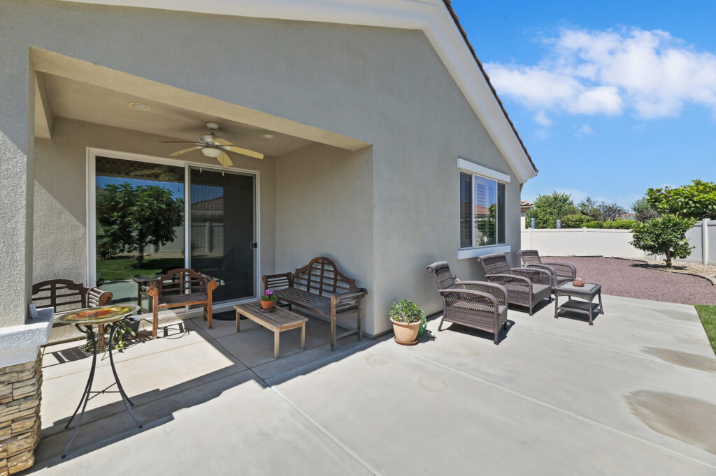 1142 Wisteria Way, Beaumont — covered patio off the family room